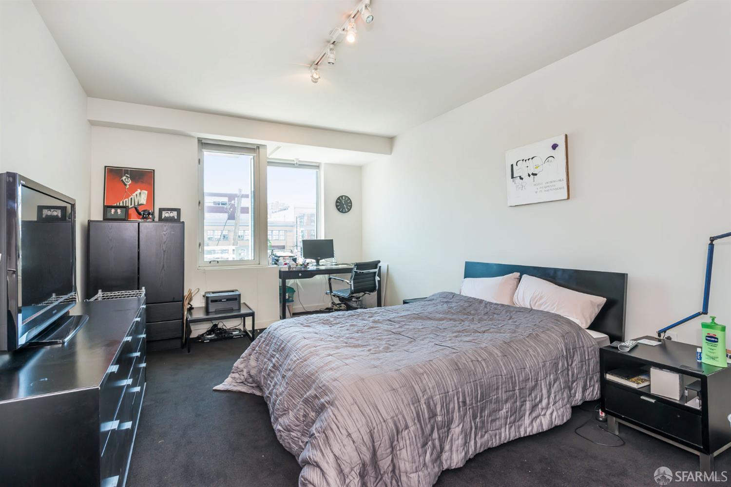 555 4th Street # 303
