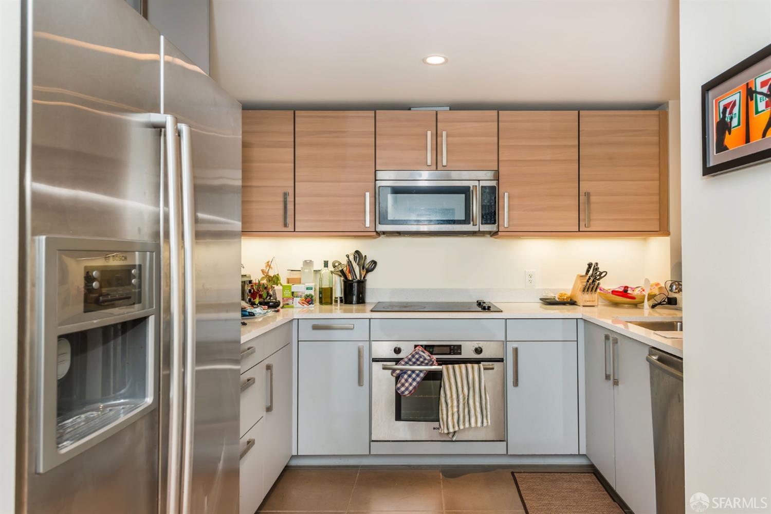 555 4th Street # 303