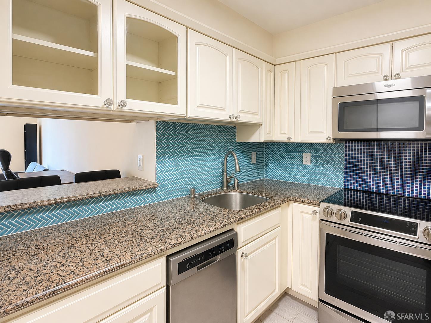 900 Bush Street # 409