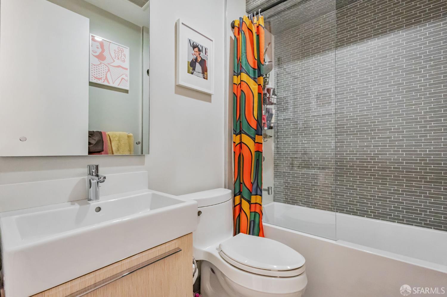 989 Sutter Street # 2
