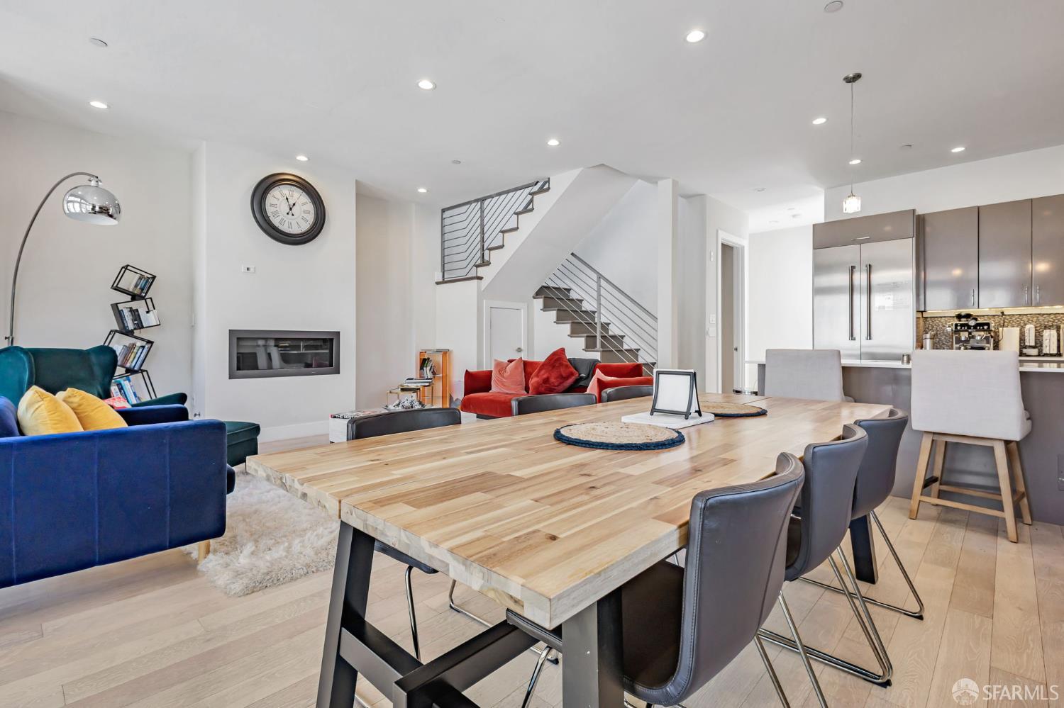 989 Sutter Street # 2