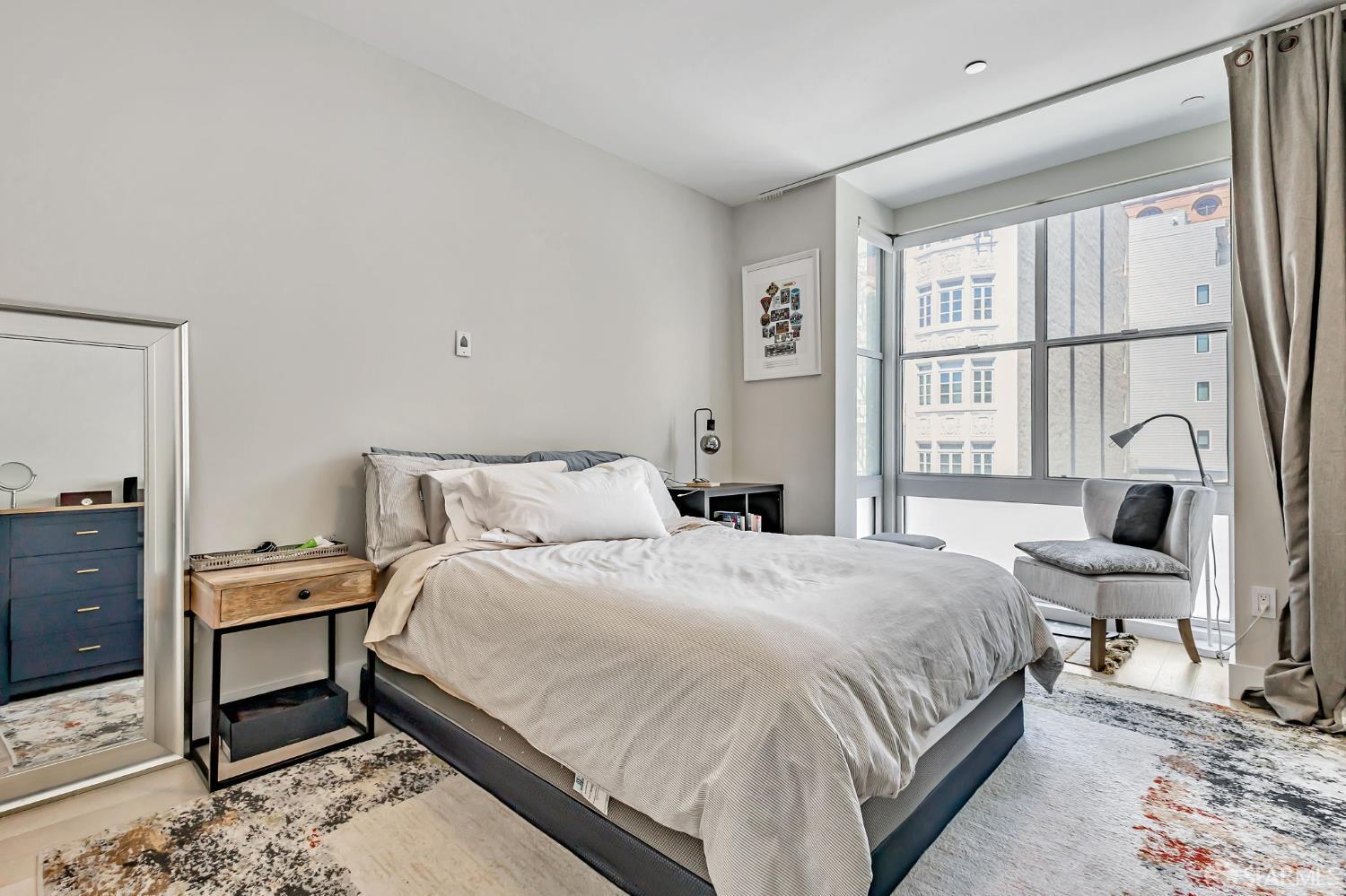 989 Sutter Street # 2