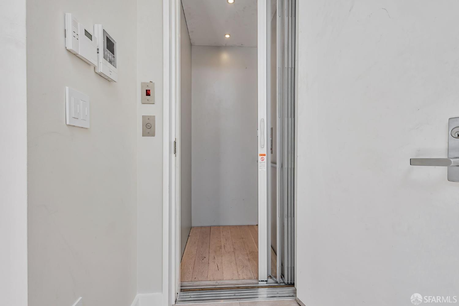 989 Sutter Street # 2