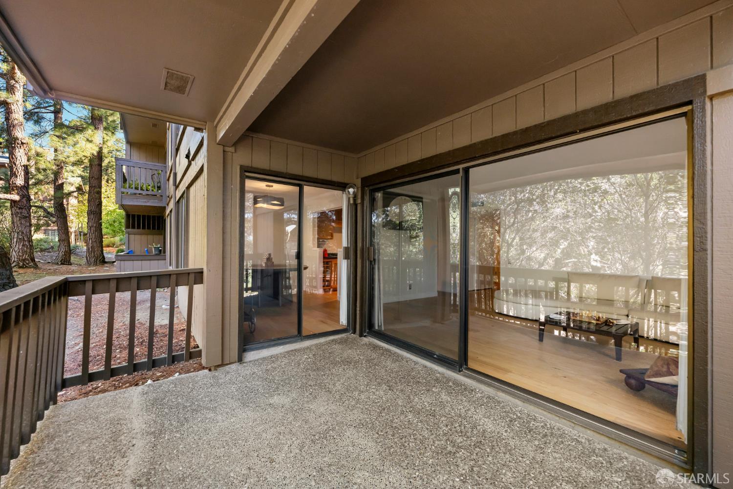3352 La Mesa Drive # 6