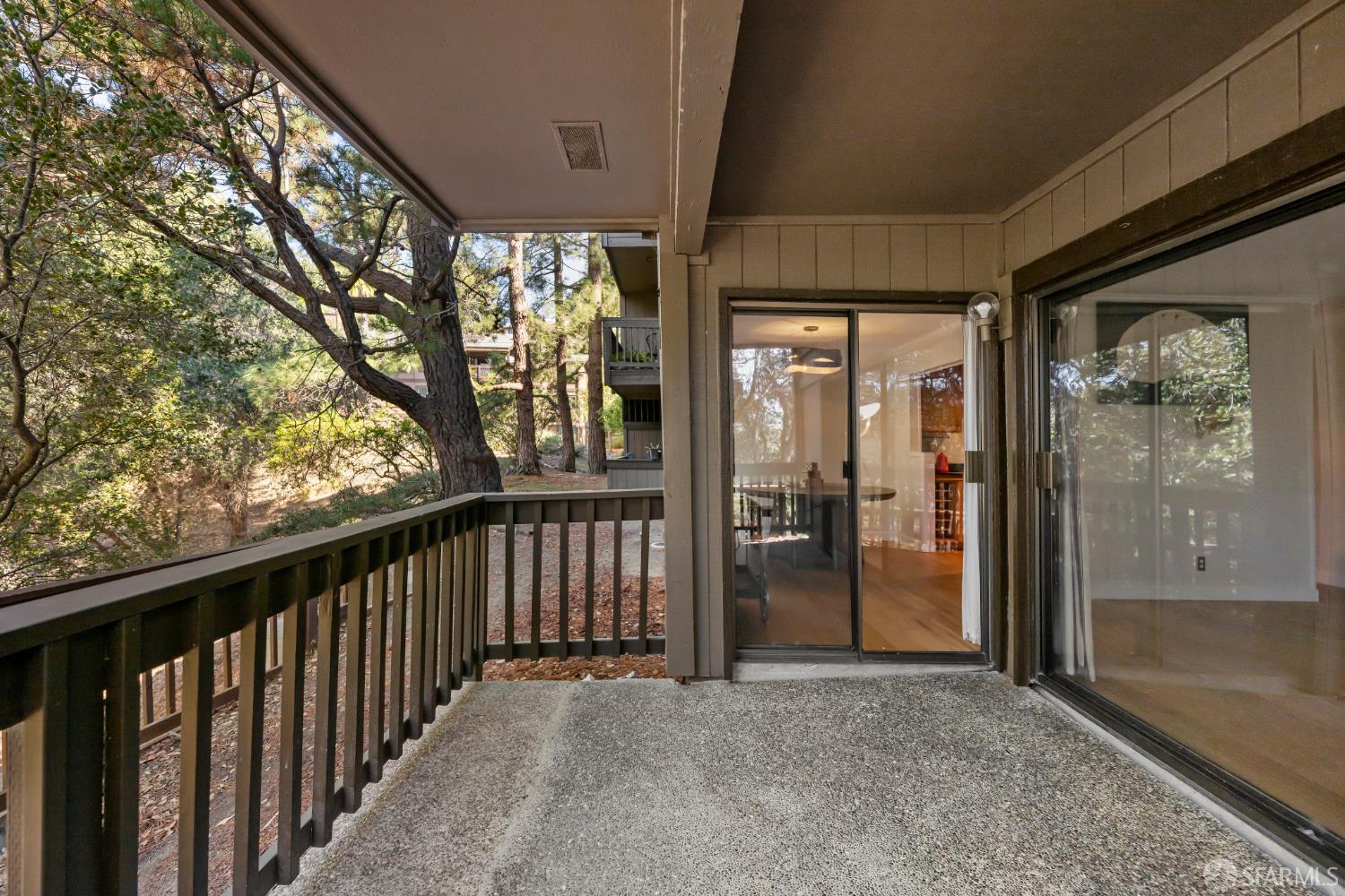 3352 La Mesa Drive # 6