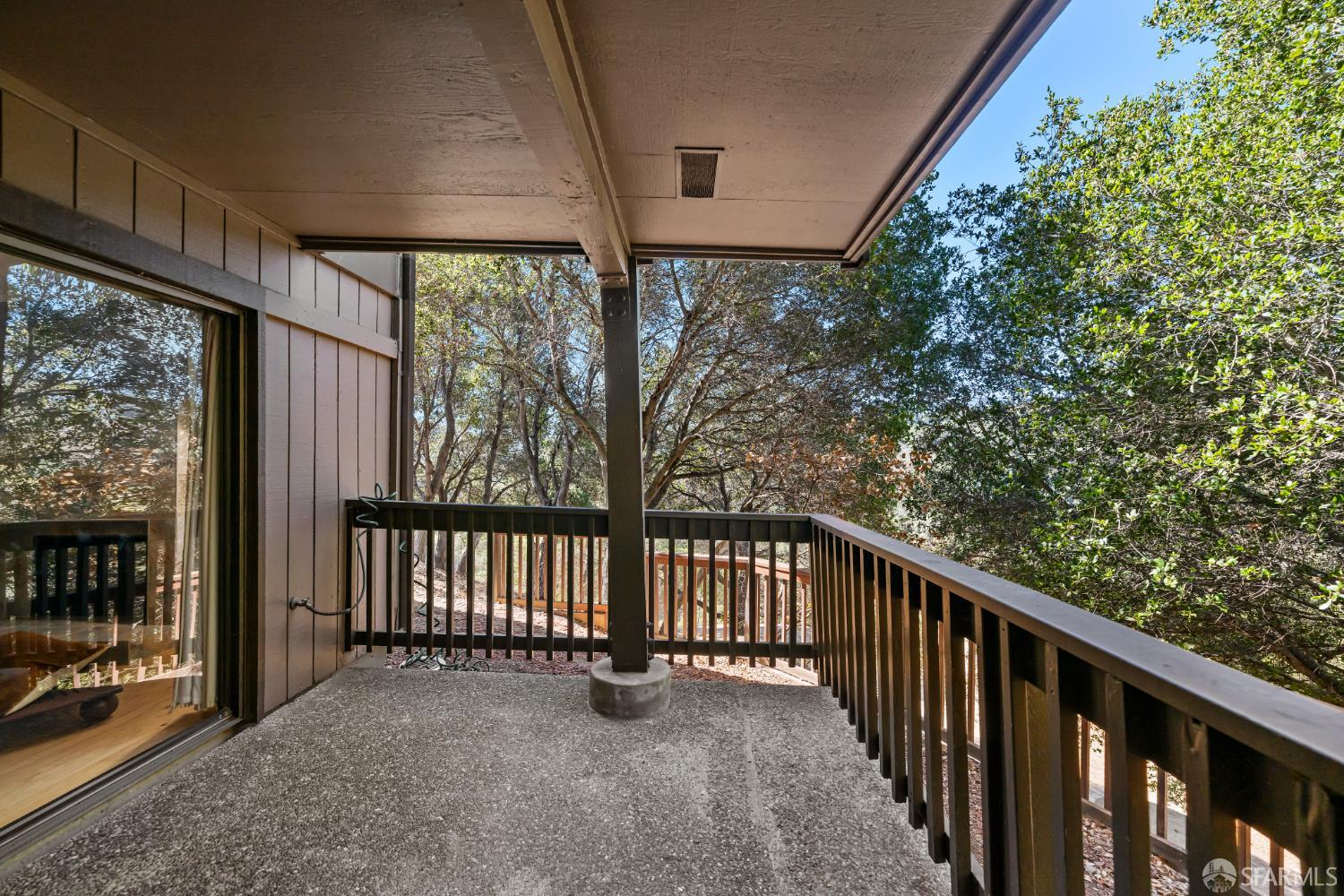3352 La Mesa Drive # 6