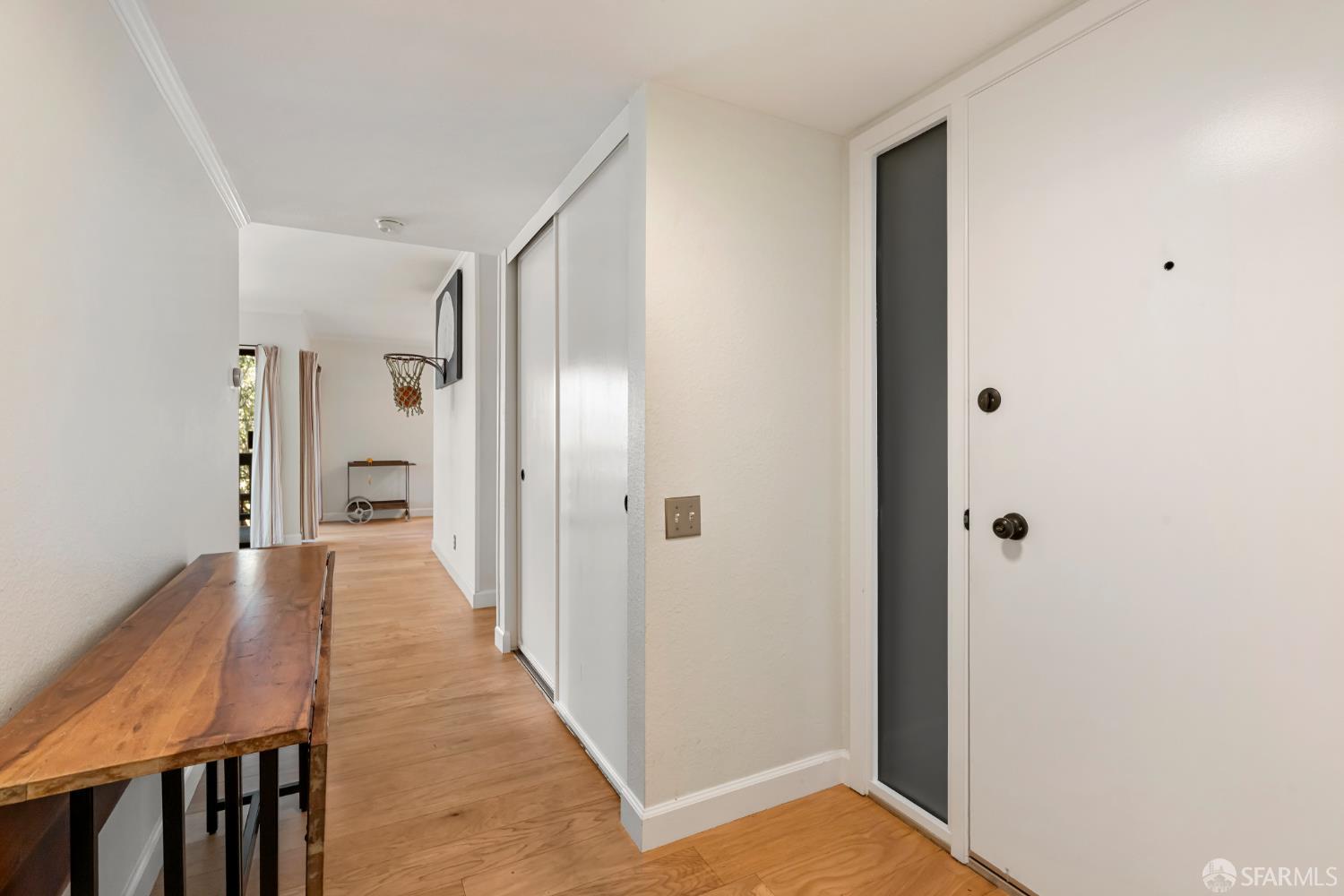 3352 La Mesa Drive # 6