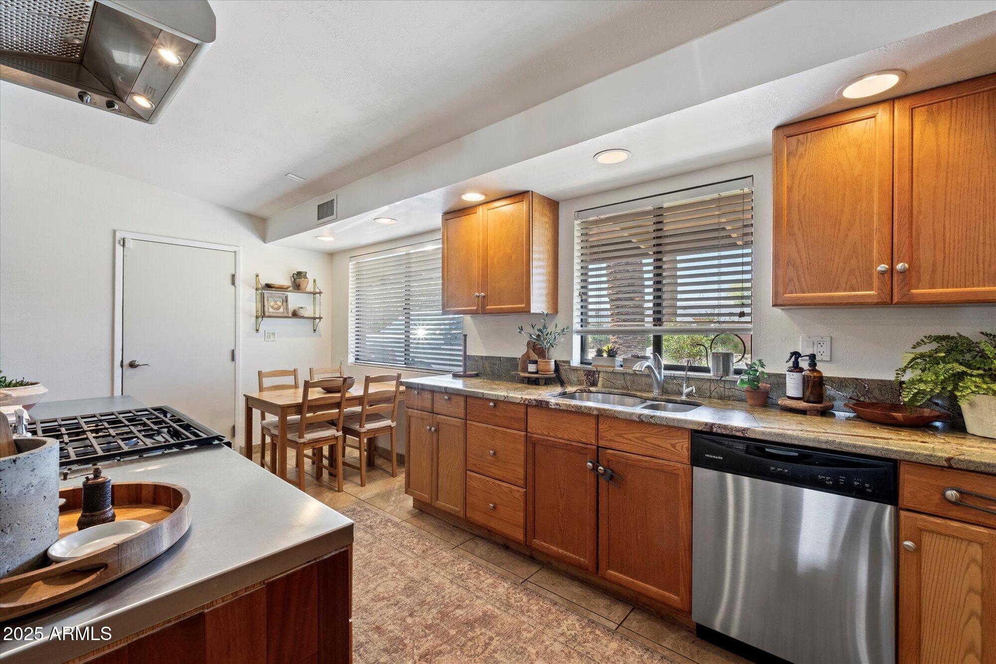 4425 E CALLE ALLEGRE