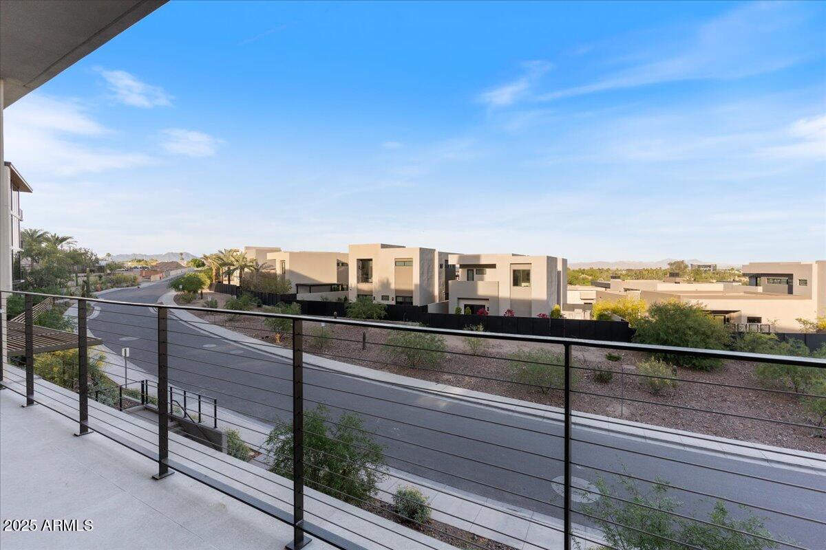 5000 N Camelback Ridge Drive, 206