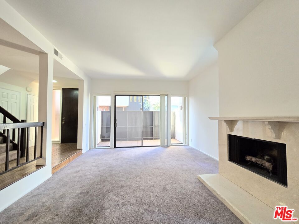 234 S Tower Dr Unit: 10