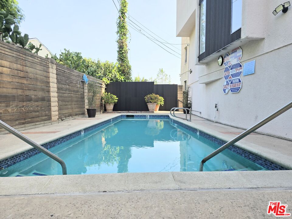 234 S Tower Dr Unit: 10