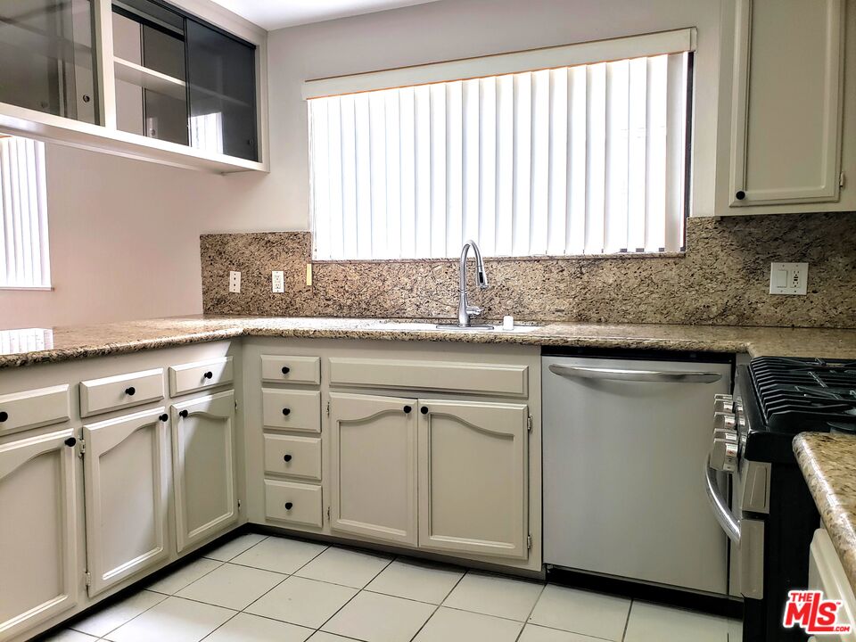 234 S Tower Dr Unit: 10