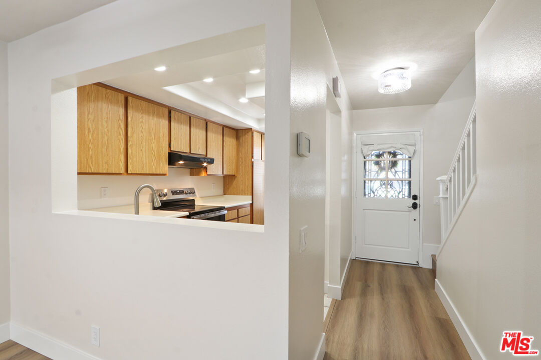 121 Abbeywood Ln