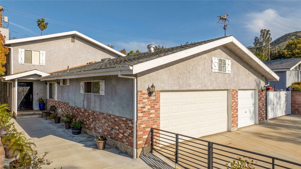 10136 Langmuir Avenue