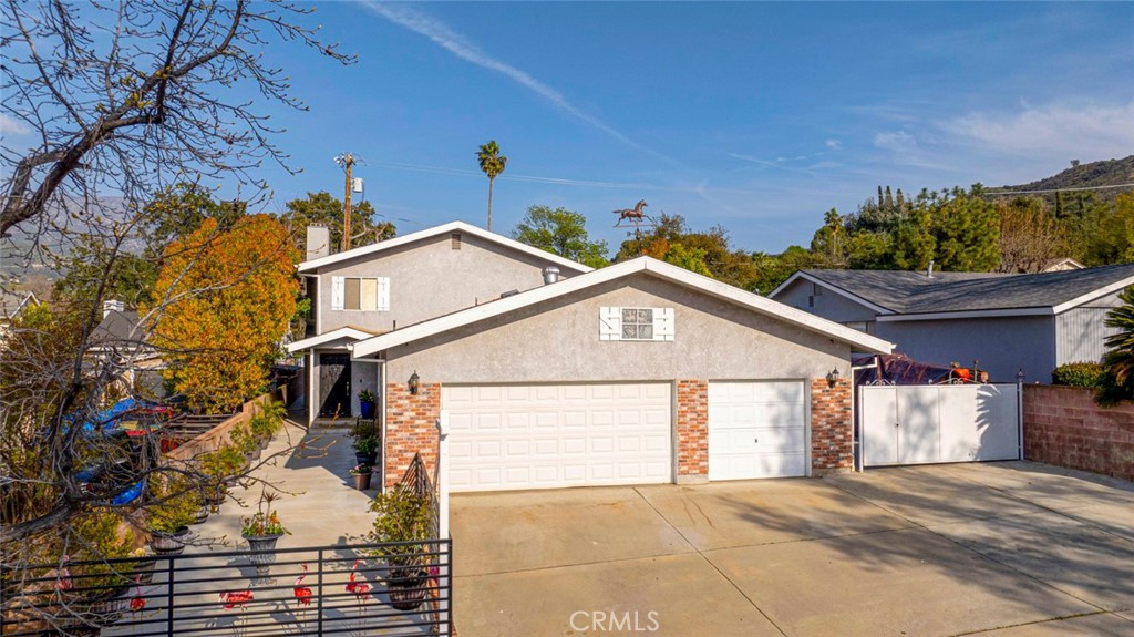 10136 Langmuir Avenue