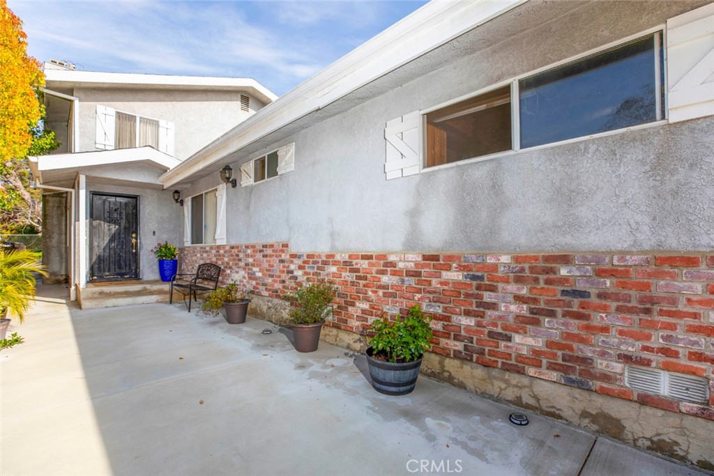 10136 Langmuir Avenue