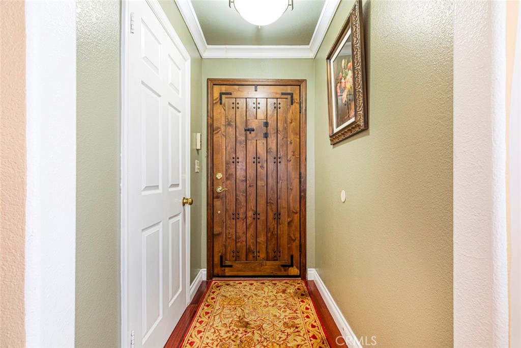 10136 Langmuir Avenue