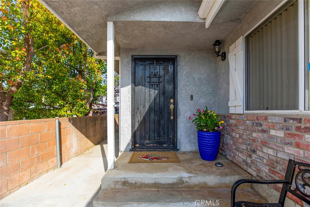 10136 Langmuir Avenue