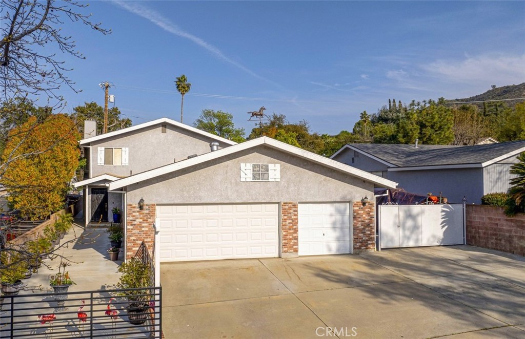 10136 Langmuir Avenue