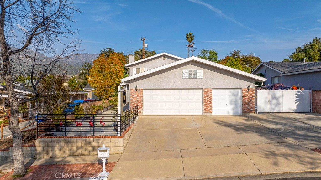 10136 Langmuir Avenue