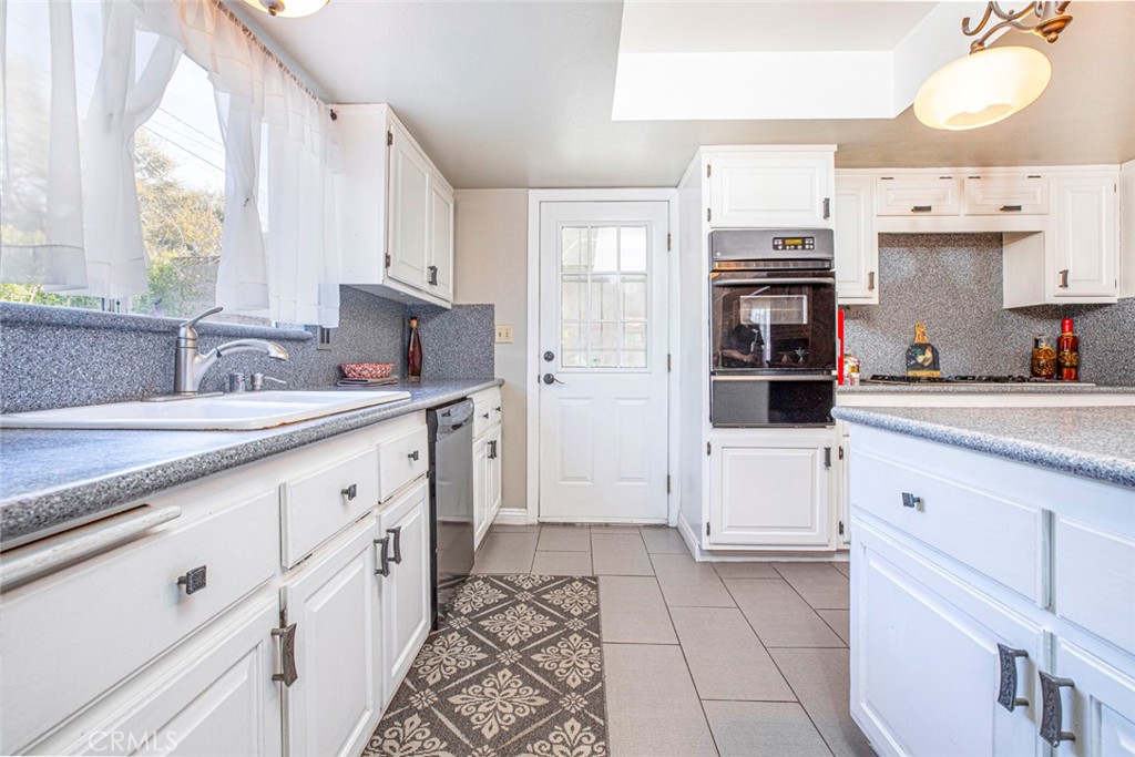 10136 Langmuir Avenue