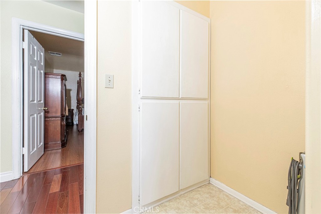 10136 Langmuir Avenue