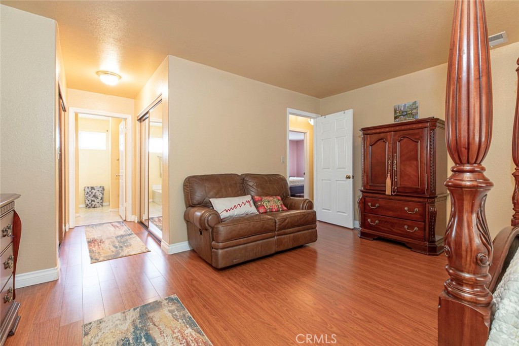 10136 Langmuir Avenue
