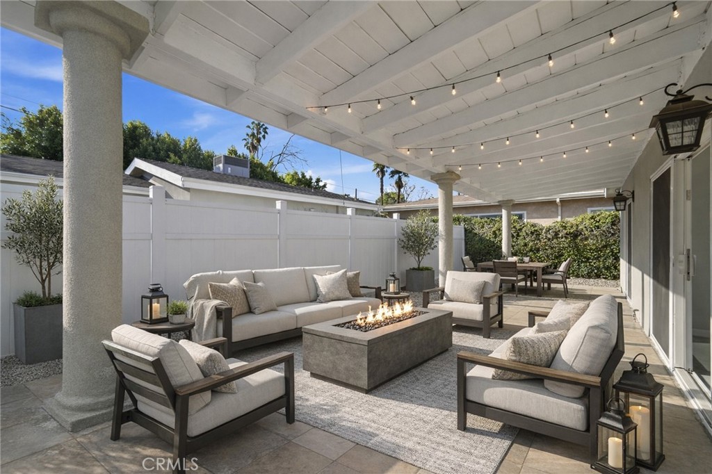 6015 Laurelgrove