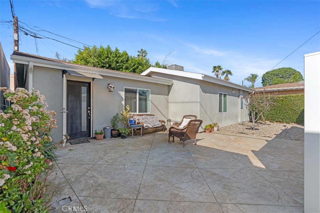 6015 Laurelgrove
