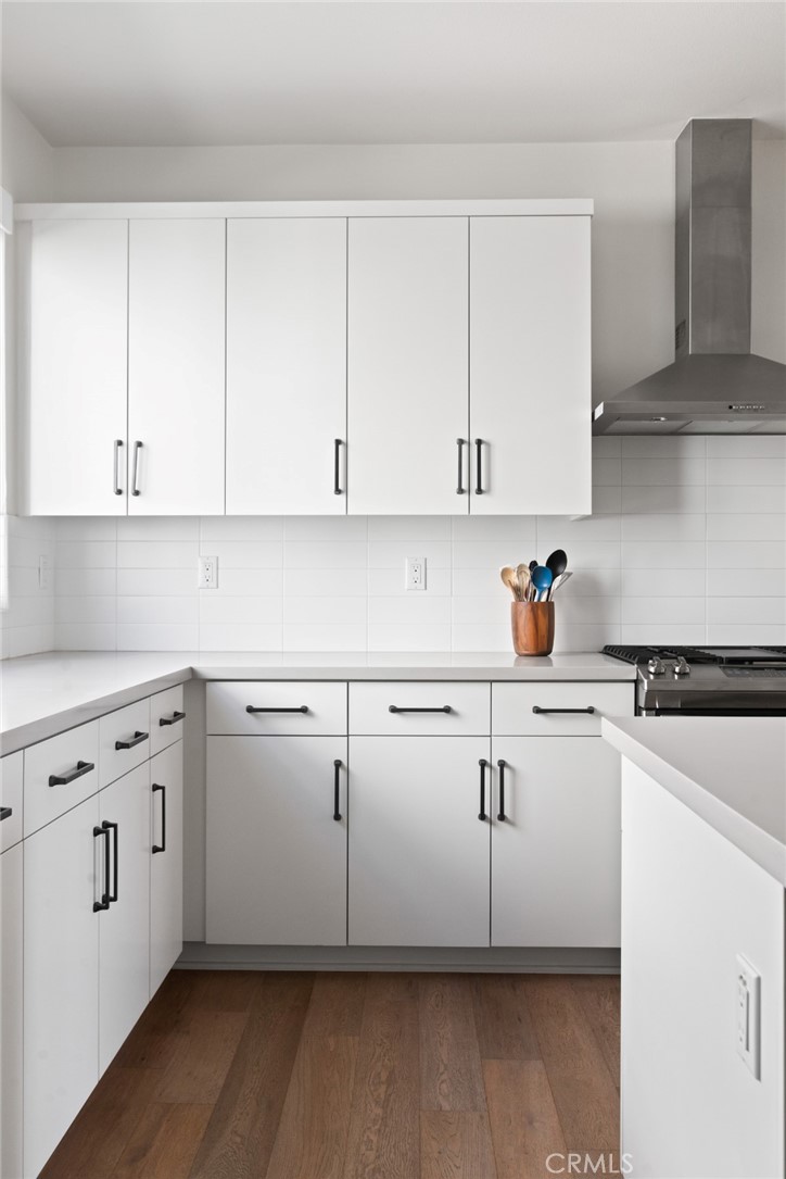 5606 E Alloway Court