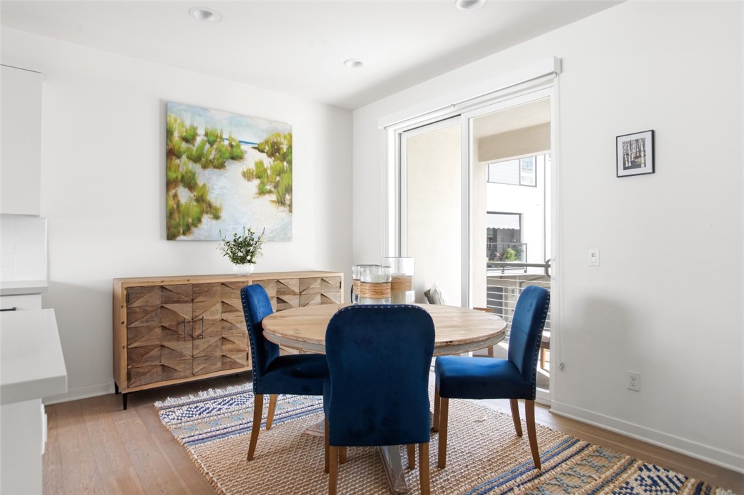 5606 E Alloway Court