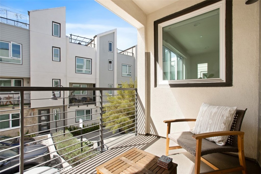 5606 E Alloway Court