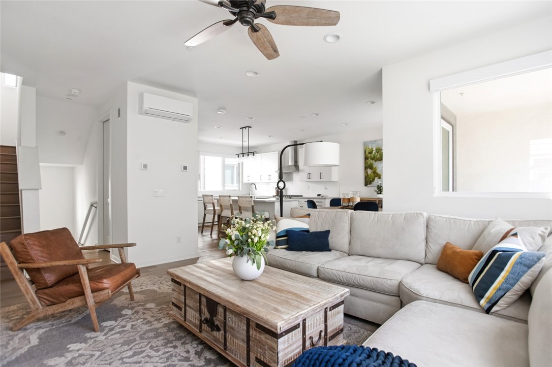 5606 E Alloway Court