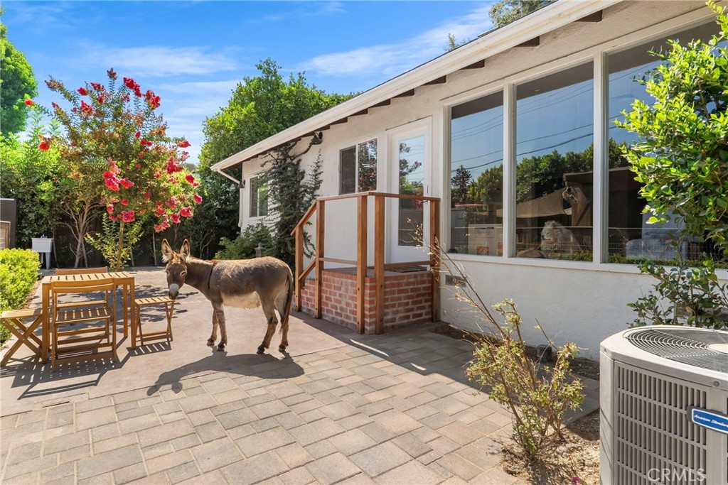 1321 W Morningside Drive