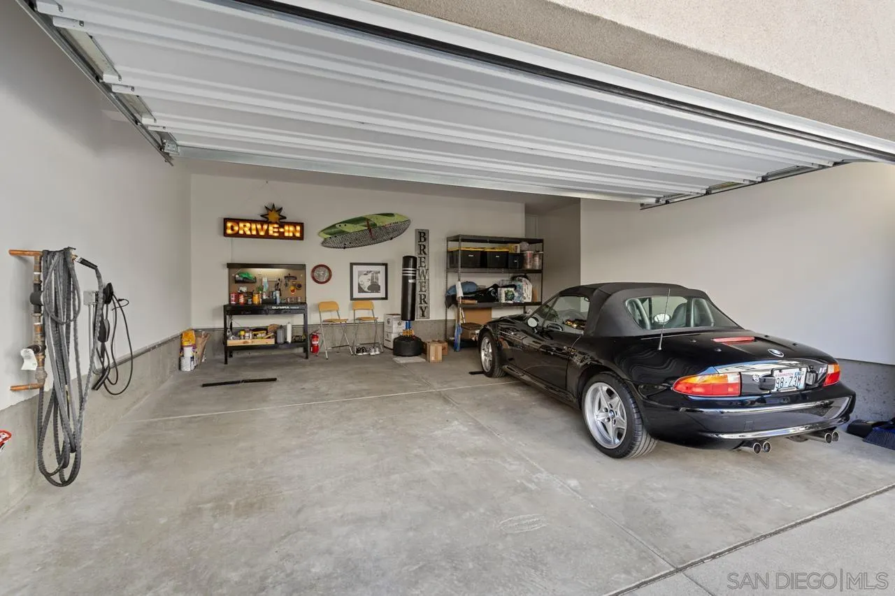 6042 Colt Pl Unit 305