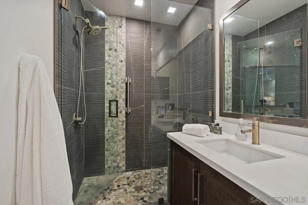 6042 Colt Pl Unit 305