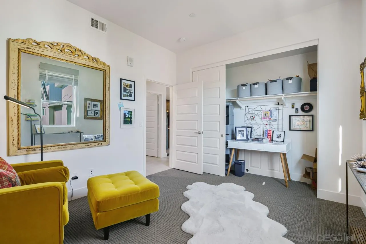 6042 Colt Pl Unit 305