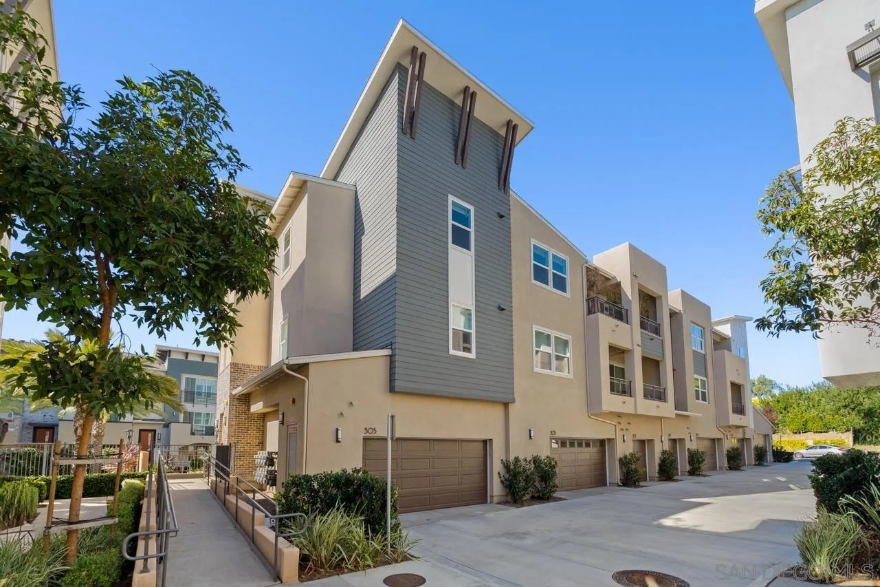 6042 Colt Pl Unit 305