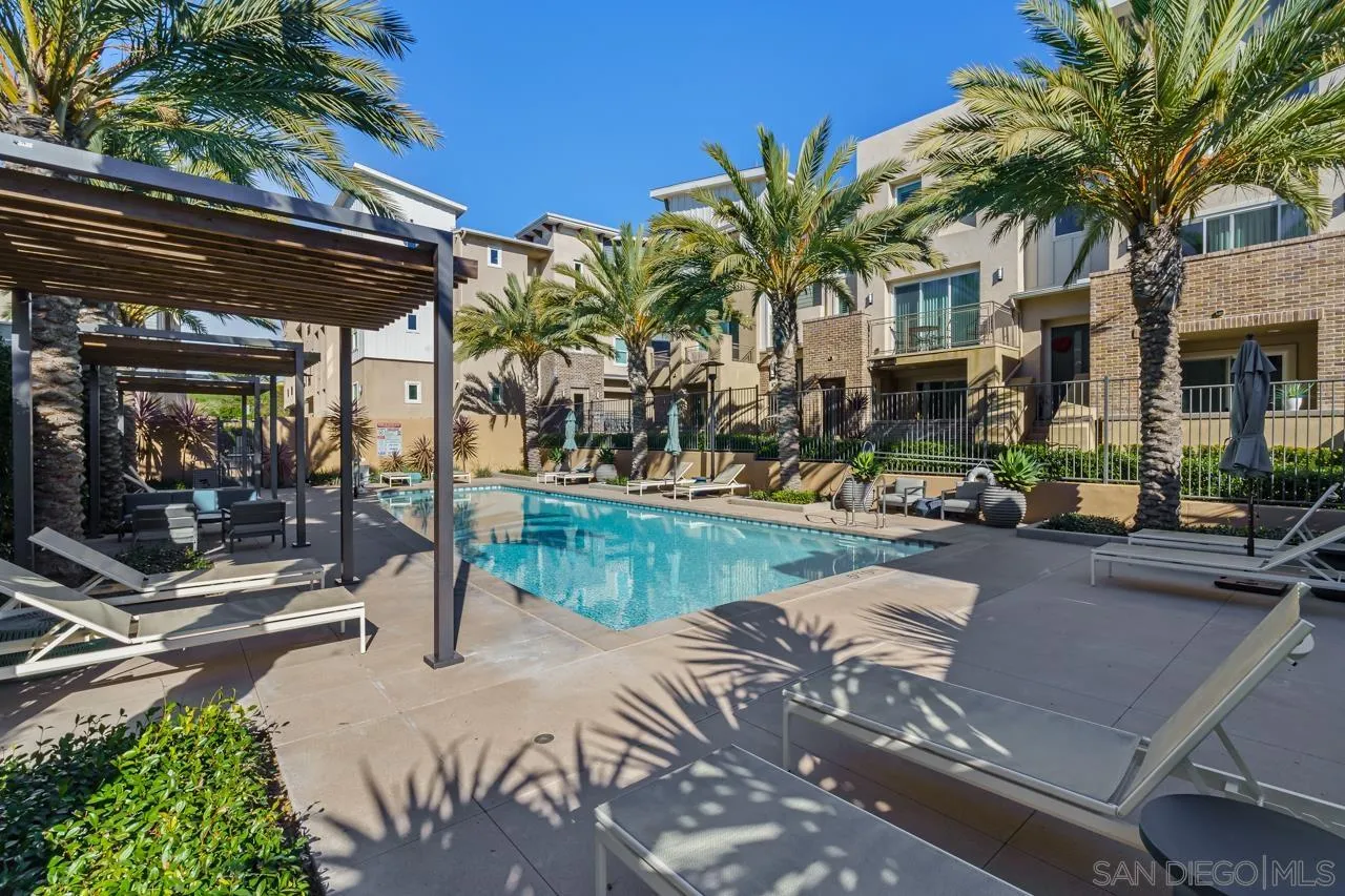 6042 Colt Pl Unit 305