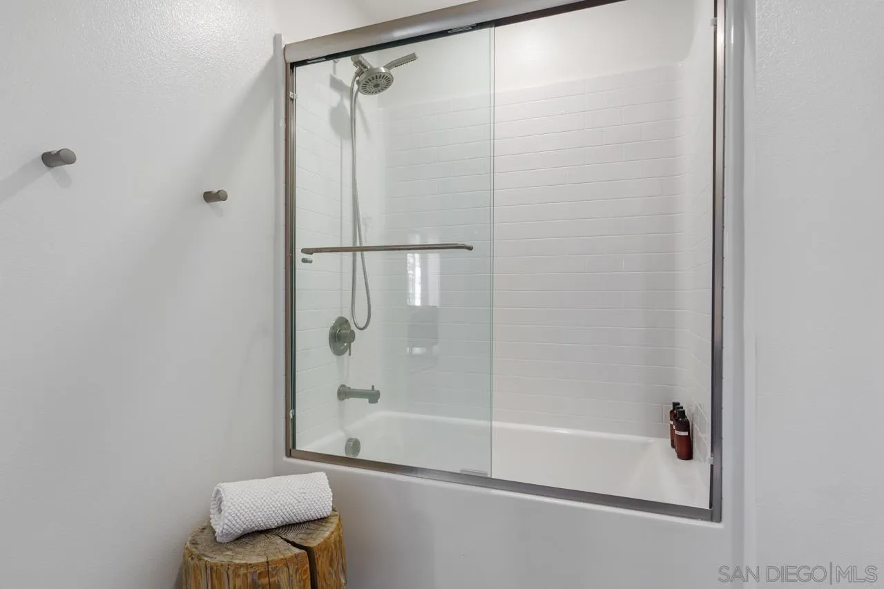 6042 Colt Pl Unit 305
