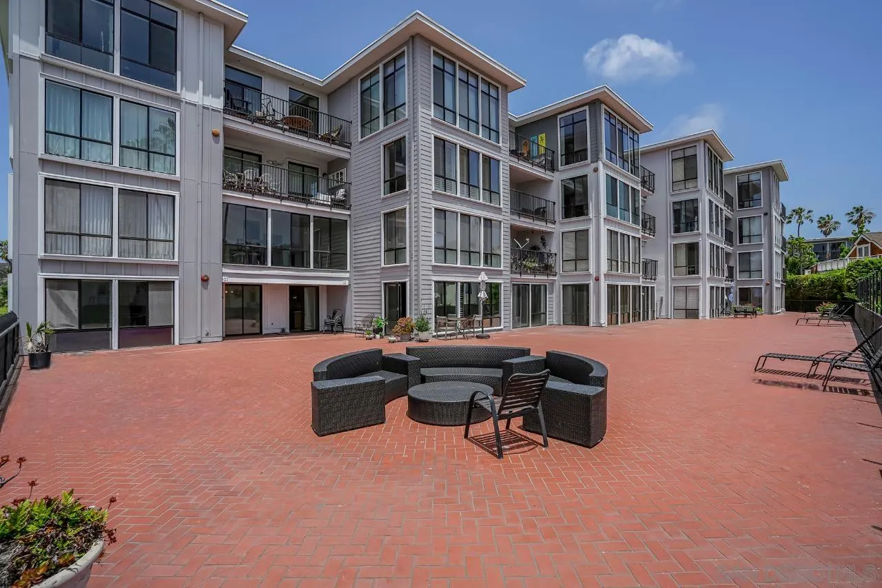 8263 Camino Del Oro Unit 171