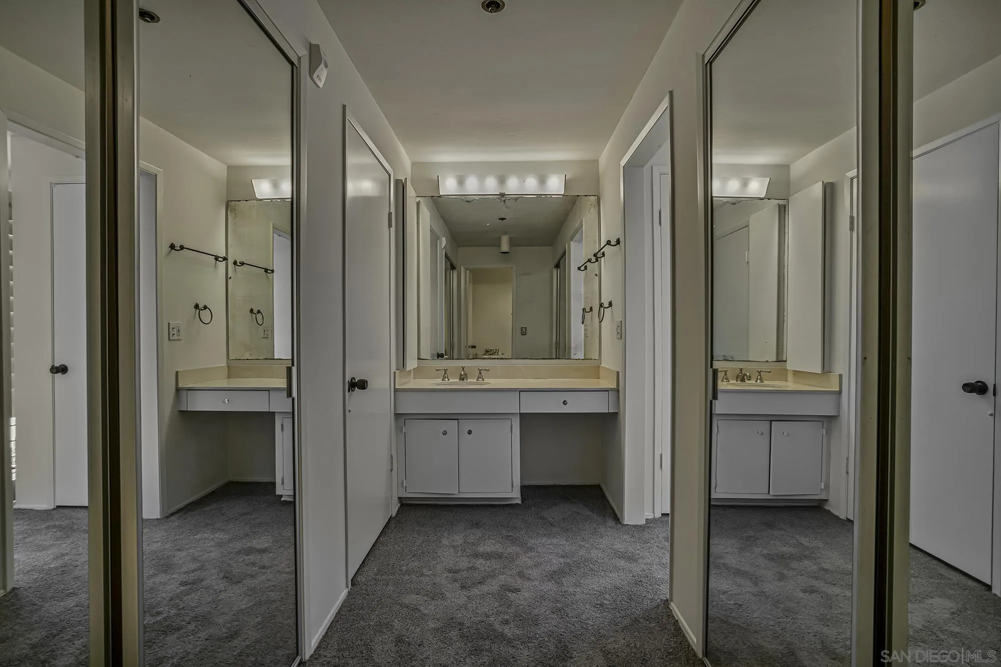 8263 Camino Del Oro Unit 171