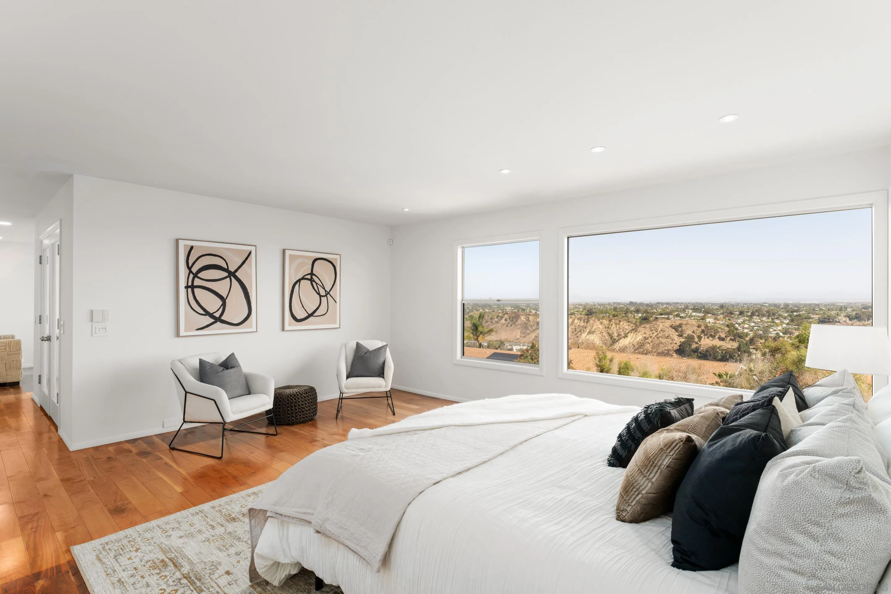 5665 Soledad Mountain Rd