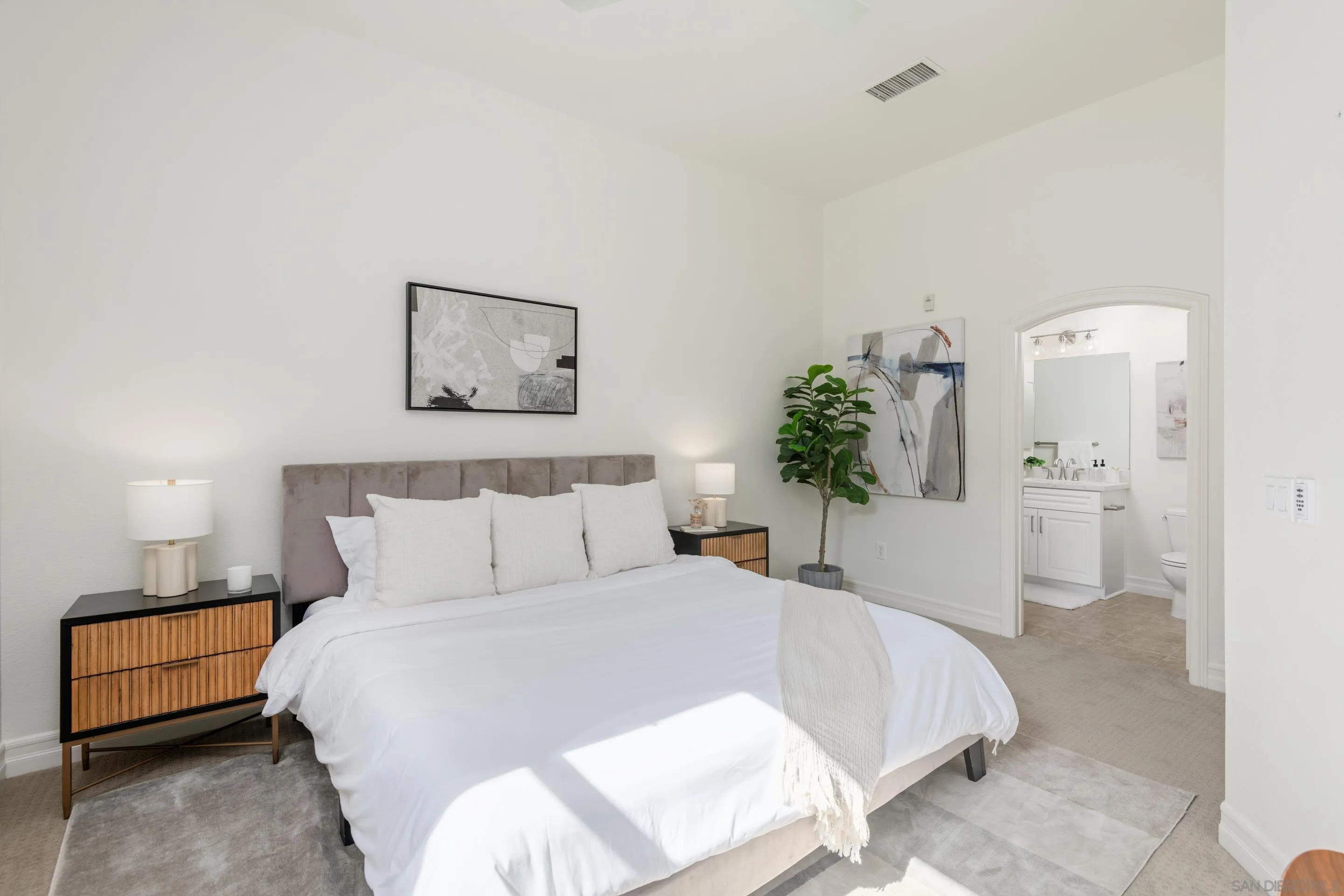 550 Park Blvd Unit Unit 2103