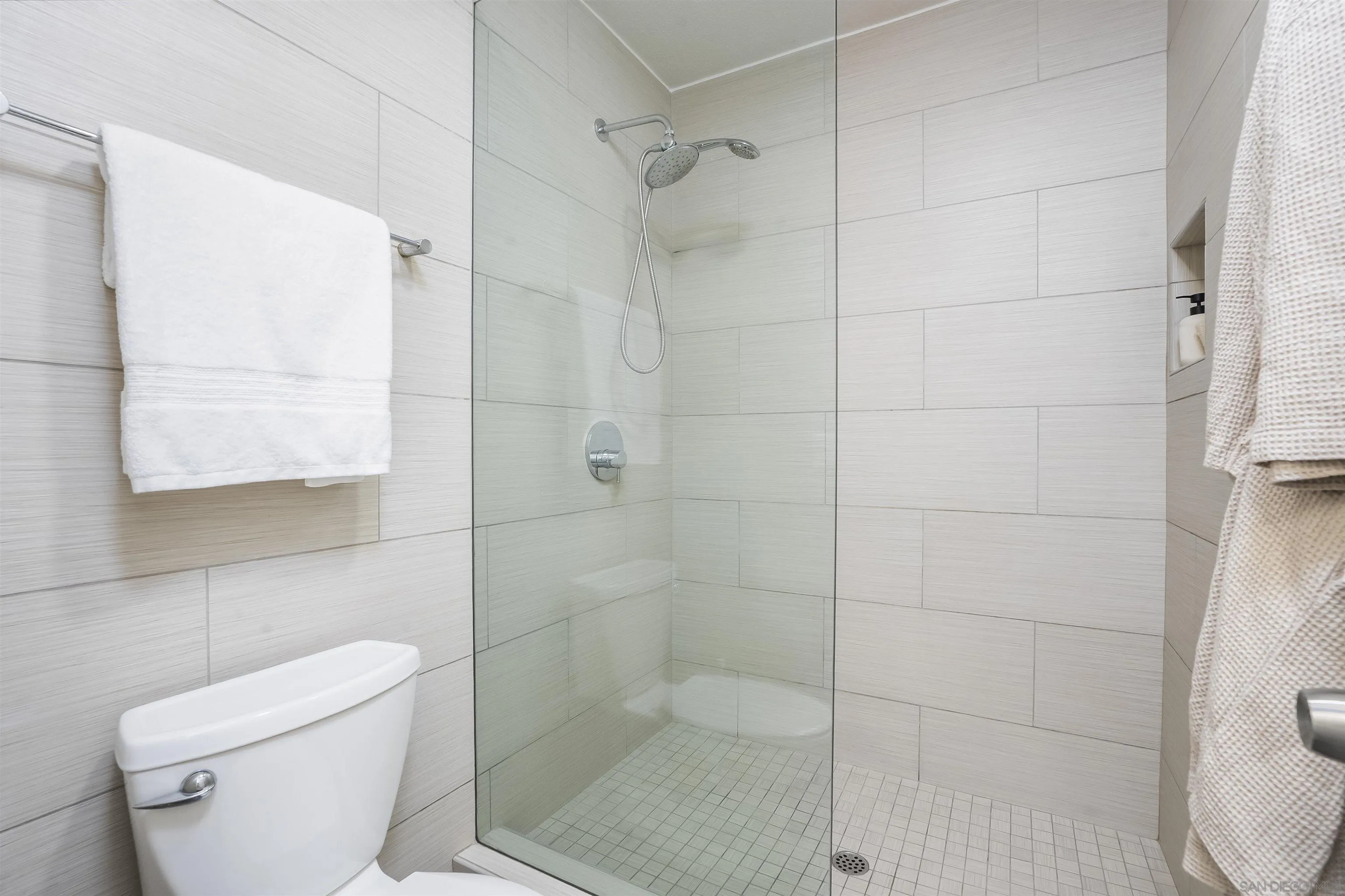 1209 Hueneme St Unit 5