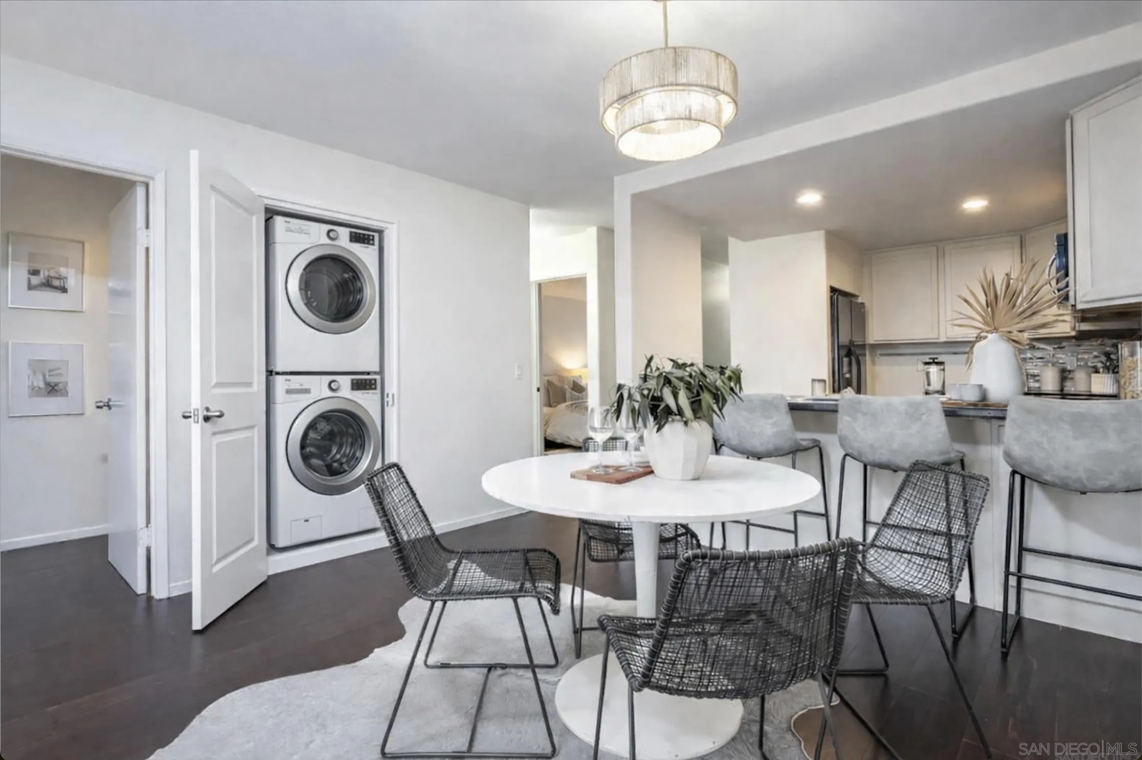 1209 Hueneme St Unit 5