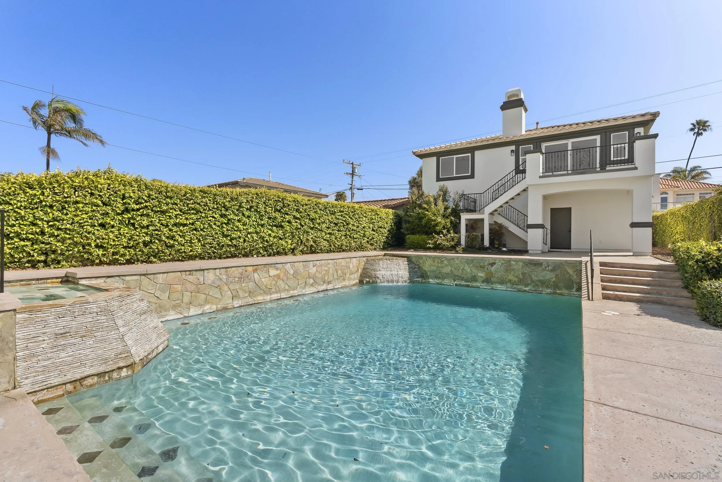 1171 Sunset Cliffs Blvd