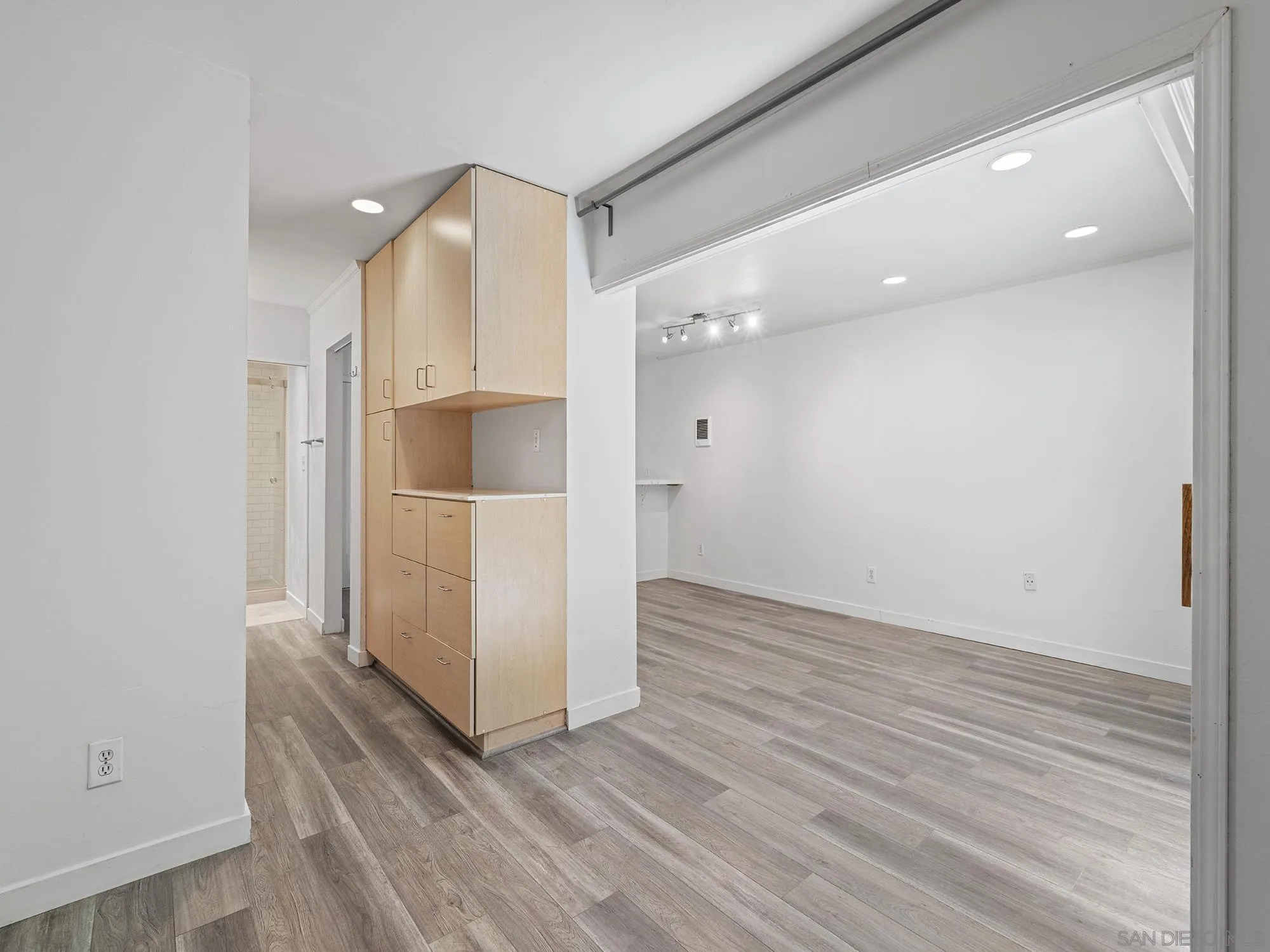 1605 Hotel Cir S Unit B114