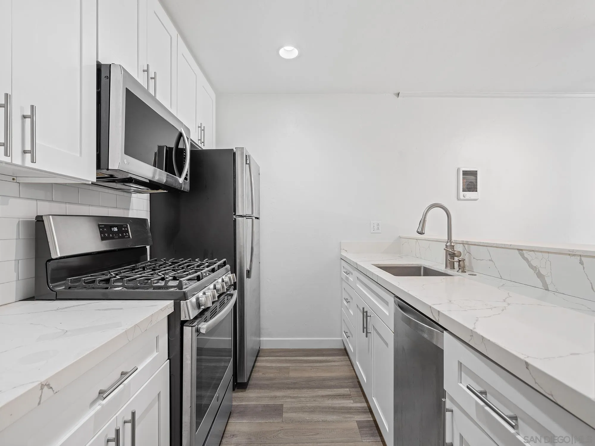 1605 Hotel Cir S Unit B114