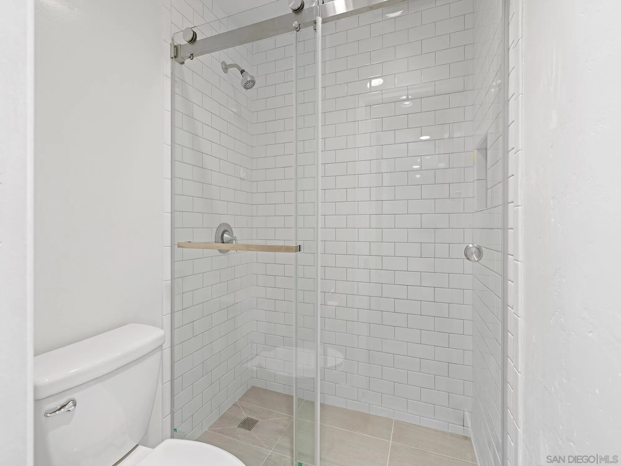 1605 Hotel Cir S Unit B114